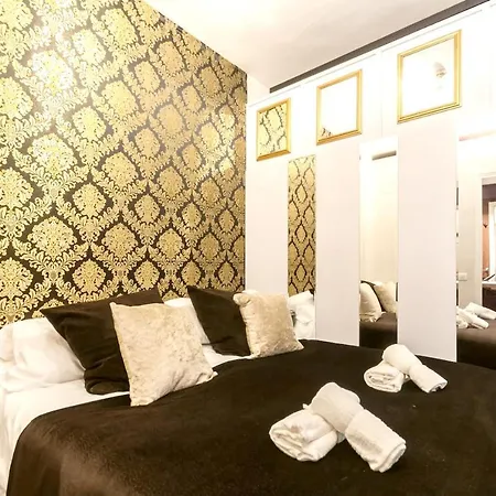Lejlighed With One Bedroom In Barcelona, With Wonderful City View, Balcony And Wifi - 3 Km From The
